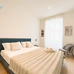 Apartment Slataper 9 Tirabora Short Rent, Con Parcheggio Privato Trieste