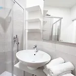 Apartamento Slataper 9 Tirabora Short Rent, Con Parcheggio Privato Trieste