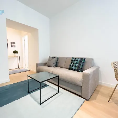 Slataper 9 Tirabora Short Rent, Con Parcheggio Privato Apartment Triest